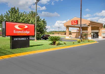 pet friendly hotel macon ga|hampton inn macon georgia.